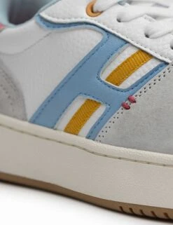 HOFF Metro - Gare Du Nord -Outlet Elevate Activewear Store hoff metro trainers gare du nord 12409002 3