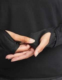 Nike Dri-FIT Swift Element UV Crew Neck Top - Black/Reflective Silver 11 Nike Dri-FIT Swift Element UV Crew Neck Top - Black/Reflective Silver -Outlet Elevate Activewear Store nike dri fit swift element uv crew neck top black silver fb4297 010 7