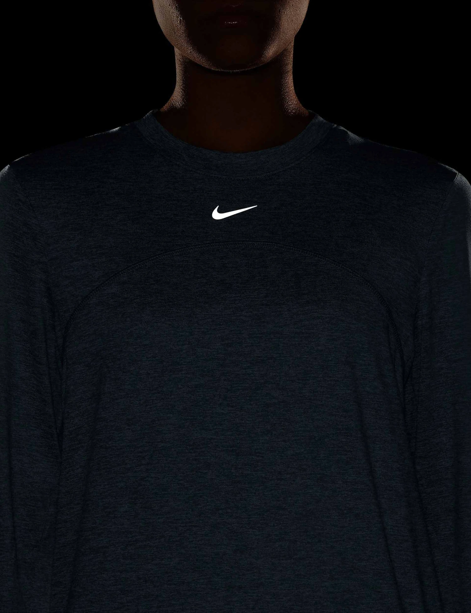Nike Dri-FIT Swift Element UV Crew Neck Top - Light Armory Blue/Reflective Silver 6 Nike Dri-FIT Swift Element UV Crew Neck Top - Light Armory Blue/Reflective Silver - Image 6
