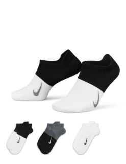 Nike Everyday Plus Lightweight Socks (3 Pairs) - White/Black/Grey -Outlet Elevate Activewear Store nike everyday plus lightweight socks white black grey cv2964 904 4