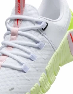 Nike Free Metcon 5 Shoes - White/Bright Crimson/Barely Volt 13 Nike Free Metcon 5 Shoes - White/Bright Crimson/Barely Volt -Outlet Elevate Activewear Store nike free metcon 5 shoes white crimson volt dv3950 104 7
