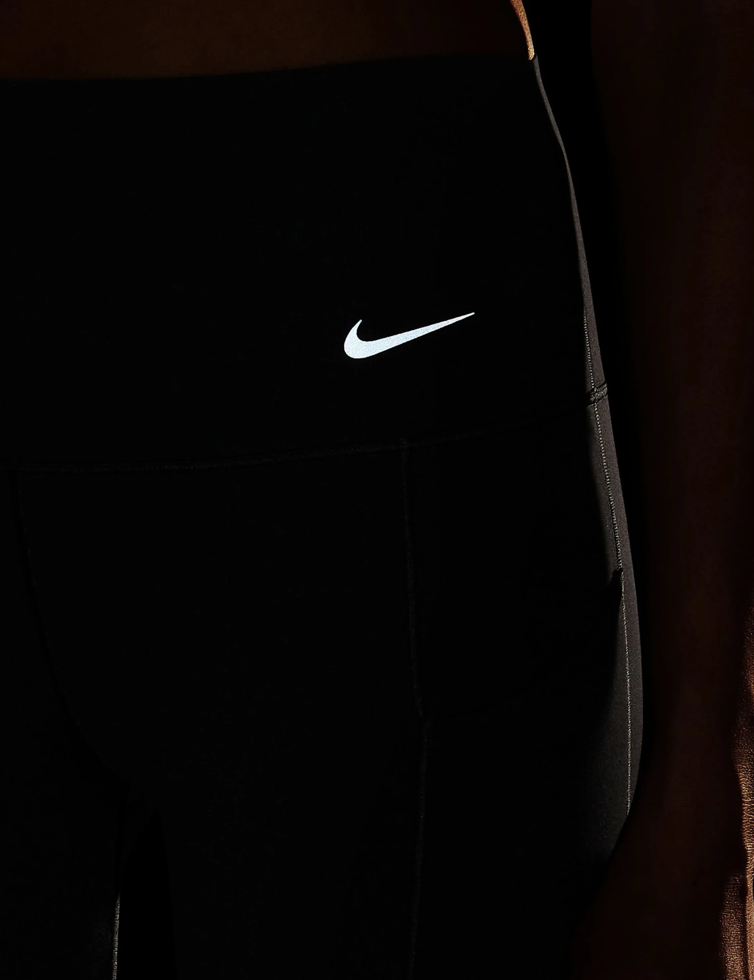 Nike Universa High Waisted 7/8 Leggings - Black 6 Nike Universa High Waisted 7/8 Leggings - Black - Image 6