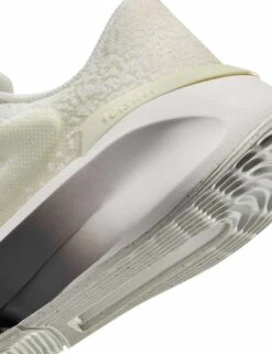 Nike Versair Shoes - Coconut Milk/Iron Grey/Sail -Outlet Elevate Activewear Store nike versair shoes milk grey sail dz3547 105 6