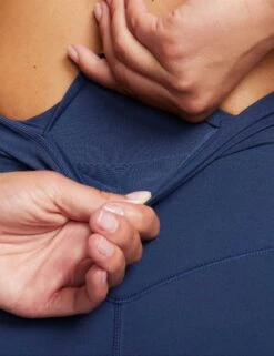 Nike Zenvy High Waisted Leggings - Midnight Navy/Black -Outlet Elevate Activewear Store nike zenvy high waisted leggings navy black dq6013 410 4