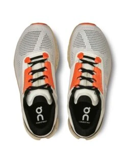 On Running Cloudstratus 3 - Undyed-White/Sand -Outlet Elevate Activewear Store on running w cloudstratus 3 undyed white sand 3WD30121148 2