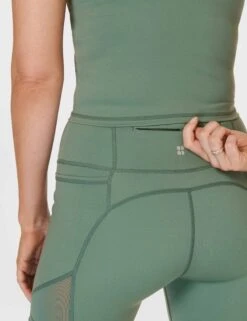 Sweaty Betty Power Aerial Mesh 6" Gym Short - Cool Forest Green -Outlet Elevate Activewear Store sweaty betty aerial 6 workout short cool forest green sb9550 3