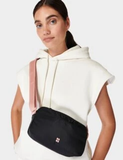 Sweaty Betty All Day Crossbody - Black 9 Sweaty Betty All Day Crossbody - Black -Outlet Elevate Activewear Store sweaty betty all day crossbody black sb8977 2
