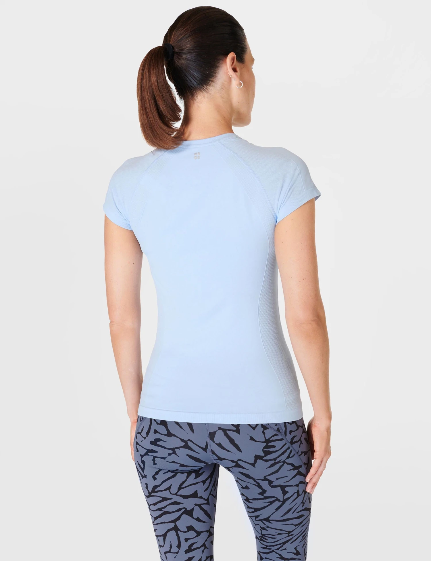 Sweaty Betty Athlete Seamless Gym T-Shirt - Breeze Blue 2 Sweaty Betty Athlete Seamless Gym T-Shirt - Breeze Blue - Image 2
