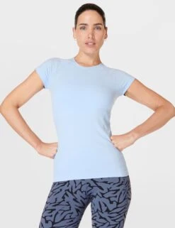 Sweaty Betty Athlete Seamless Gym T-Shirt - Breeze Blue 10 Sweaty Betty Athlete Seamless Gym T-Shirt - Breeze Blue -Outlet Elevate Activewear Store sweaty betty athlete seamless gym t shirt breeze blue sb6546 5
