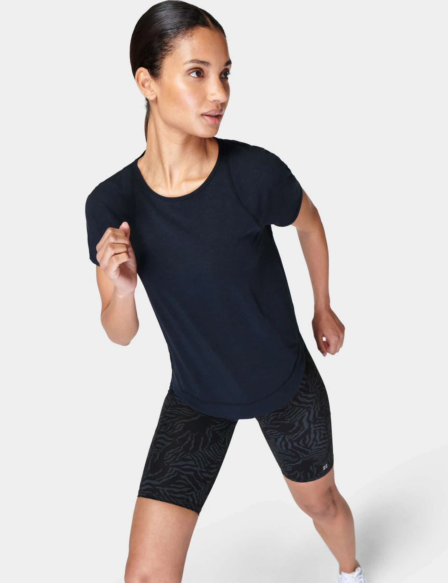 Sweaty Betty Breathe Easy Running T-Shirt - Black 3 Sweaty Betty Breathe Easy Running T-Shirt - Black - Image 3
