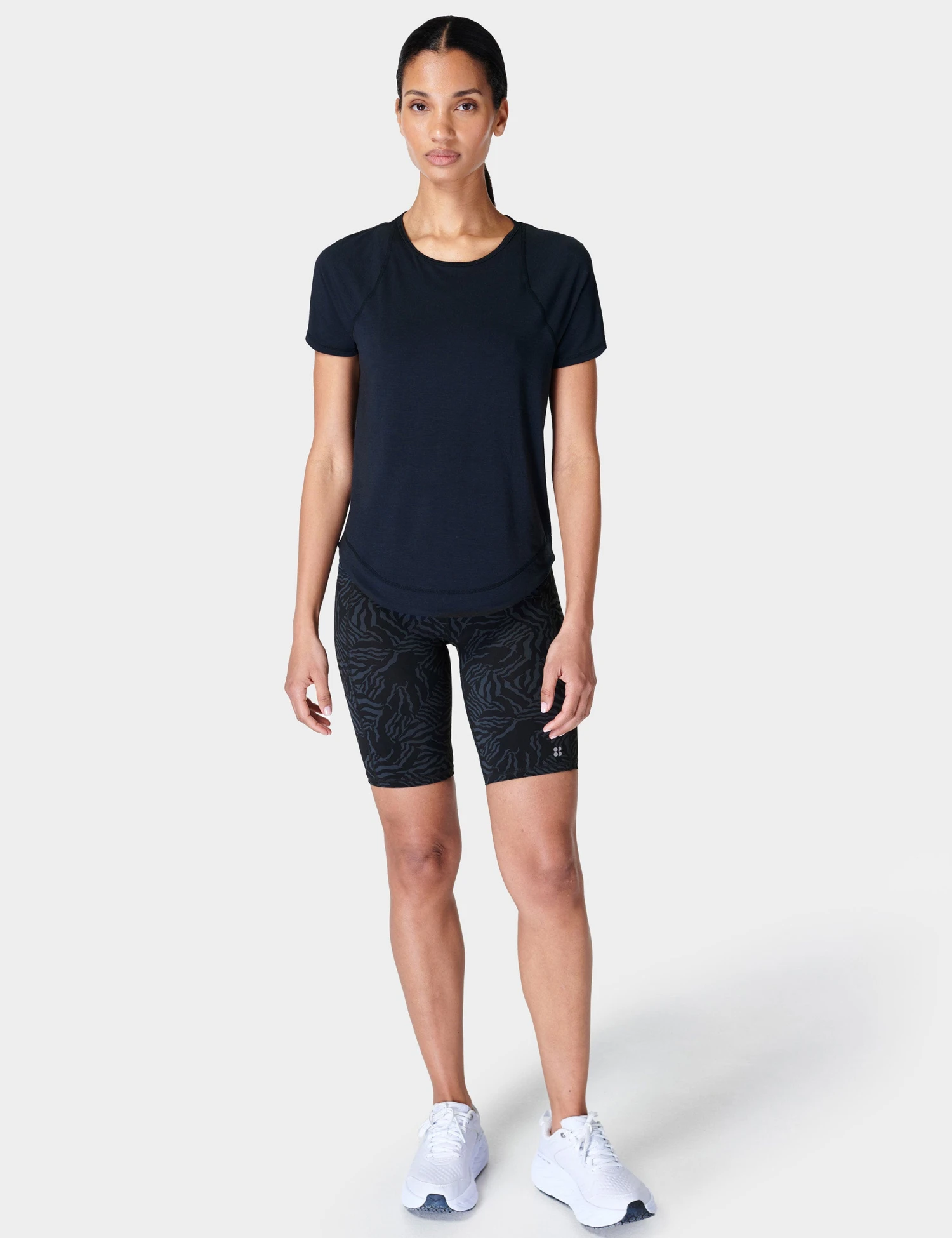 Sweaty Betty Breathe Easy Running T-Shirt - Black 4 Sweaty Betty Breathe Easy Running T-Shirt - Black - Image 4
