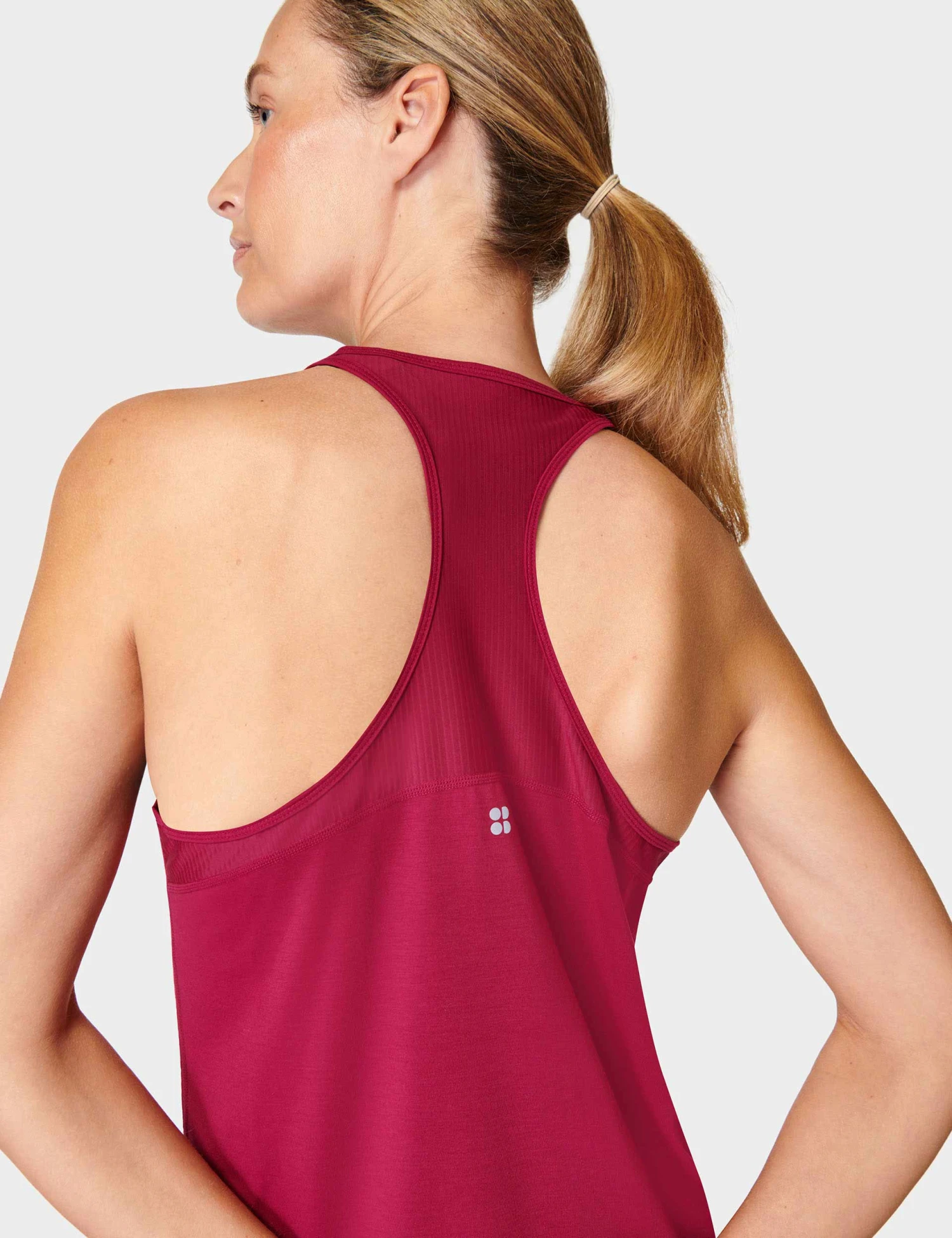 Sweaty Betty Breathe Easy Running Vest - Vamp Red 2 Sweaty Betty Breathe Easy Running Vest - Vamp Red - Image 2