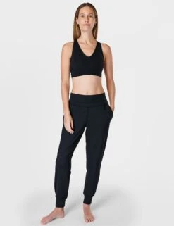 Sweaty Betty Gaia Yoga Bra - Black -Outlet Elevate Activewear Store sweaty betty gaia yoga bra black sb9612 7