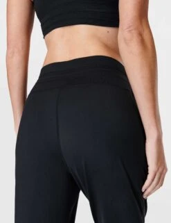 Sweaty Betty Gaia Yoga Pants - Black -Outlet Elevate Activewear Store sweaty betty gaia yoga pants black sb9555 3