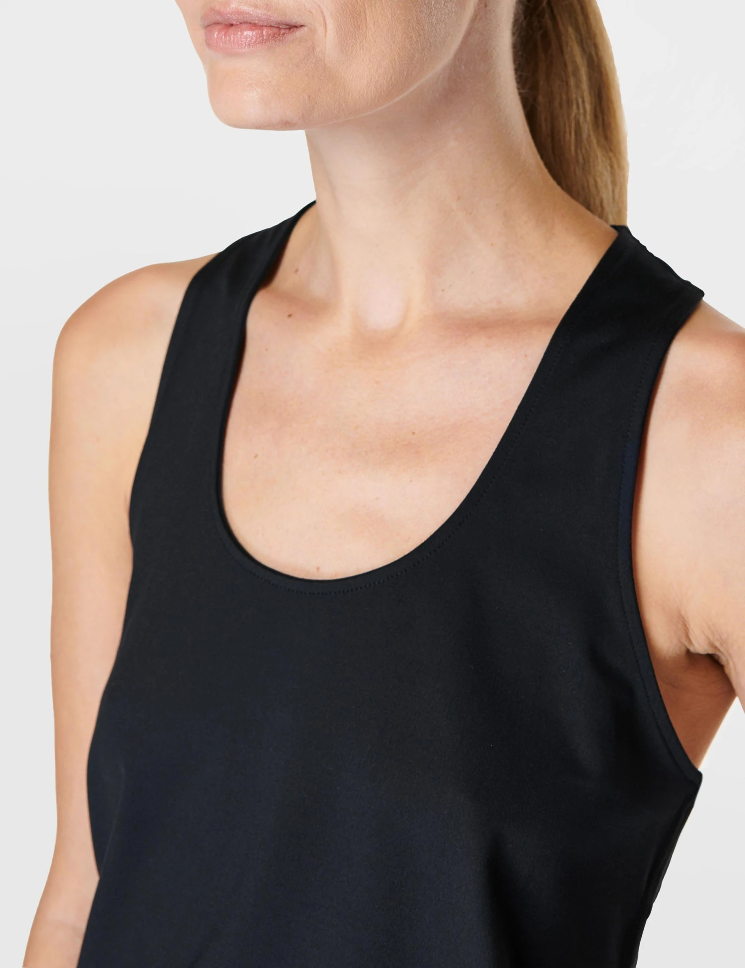 Sweaty Betty Gaia Yoga Vest - Black 3 Sweaty Betty Gaia Yoga Vest - Black - Image 3