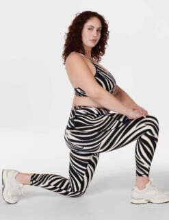 Sweaty Betty Power 7/8 Gym Leggings - Black Waved Zebra Print -Outlet Elevate Activewear Store sweaty betty power 7 8 gym leggings black waved zebra print sb5400 2