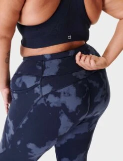 Sweaty Betty Power 7/8 Gym Leggings - Blue Fade Print 9 Sweaty Betty Power 7/8 Gym Leggings - Blue Fade Print -Outlet Elevate Activewear Store sweaty betty power 7 8 gym leggings blue fade print sb5400 6