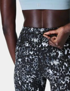 Sweaty Betty Power 7/8 Gym Leggings - Grey Dapple Print -Outlet Elevate Activewear Store sweaty betty power 7 8 gym leggings grey dapple print sb5400 6
