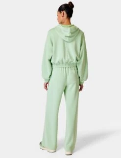 Sweaty Betty Sand Wash Cloud Weight Crop Hoody - Butter Green 6 Sweaty Betty Sand Wash Cloud Weight Crop Hoody - Butter Green -Outlet Elevate Activewear Store sweaty betty sand wash cloud weight crop hoody butter green sb9401 4