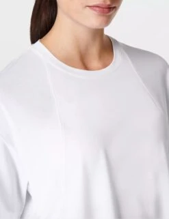 Sweaty Betty Soft Flow Studio T-Shirt - White 6 Sweaty Betty Soft Flow Studio T-Shirt - White -Outlet Elevate Activewear Store sweaty betty soft flow studio t shirt white sb9667 4