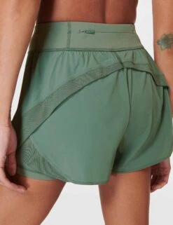 Sweaty Betty Tempo Run Shorts - Cool Forest Green