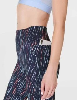Sweaty Betty Zero Gravity 7/8 Running Tight - Blue Ripple Tie Dye -Outlet Elevate Activewear Store sweaty betty zero gravity 7 8 running tight blue ripple tie dye sb9187a 6