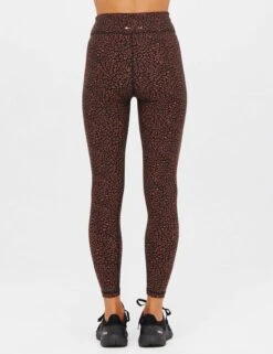 Leo 25" Midi Pant - Leopard -Outlet Elevate Activewear Store the upside leo 25in midi pant leopard USW223005 7