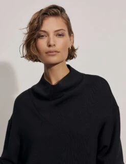 Varley Betsy Sweat - Black -Outlet Elevate Activewear Store varley betsy sweat black VAR00979 6