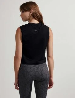 Varley Page Seamless Crop Tank - Black -Outlet Elevate Activewear Store varley page seamless crop tank black VAR01333 3