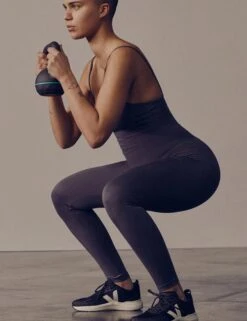 Veja Impala Jacquard - Black/Cream -Outlet Elevate Activewear Store veja w impala jacquard trainers black cream IP142846 4