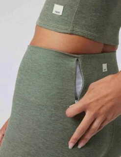 Vuori Clean Elevation Legging - Pistachio Heather -Outlet Elevate Activewear Store vuori clean elevation legging pistachio heather VW444HPO 4