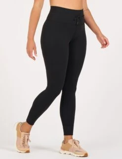 Vuori Daily Legging - Black -Outlet Elevate Activewear Store vuori daily legging black VW323BLK 3
